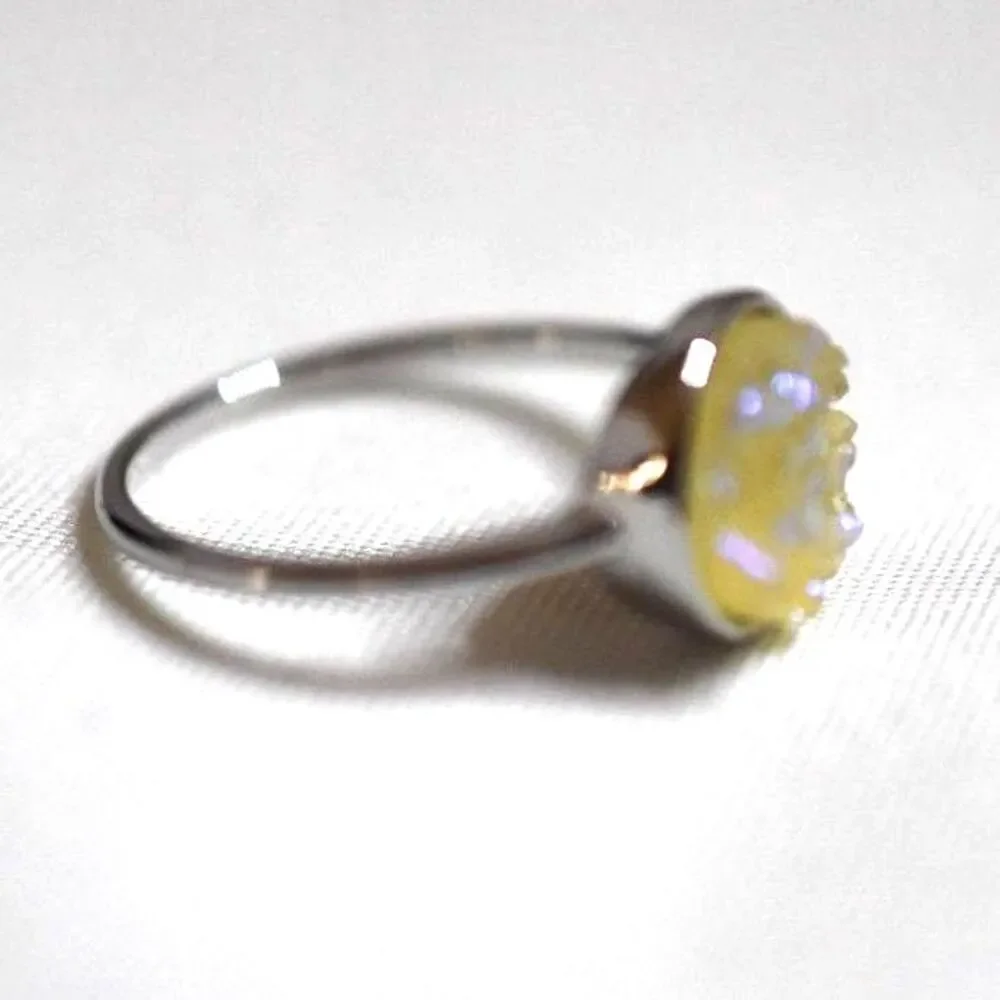 Pura Vida Yellow Druzy Inlay Silver Tone Size 7 Casual Trendy Stylish Ring
